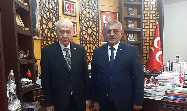 Ali Pelit Çat Belediyesine Talip