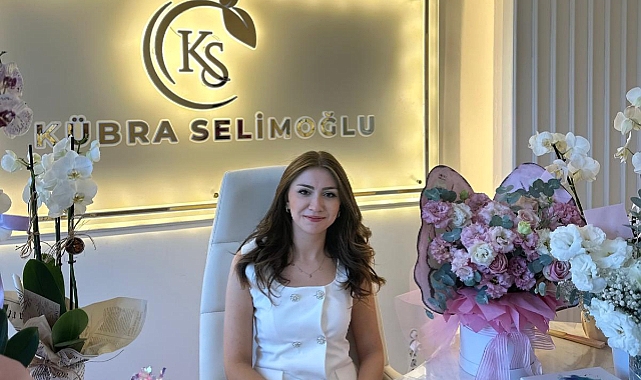 Diyetisyen Kübra Selimoğlu, Tokat'ta yeni iş yerini açtı.