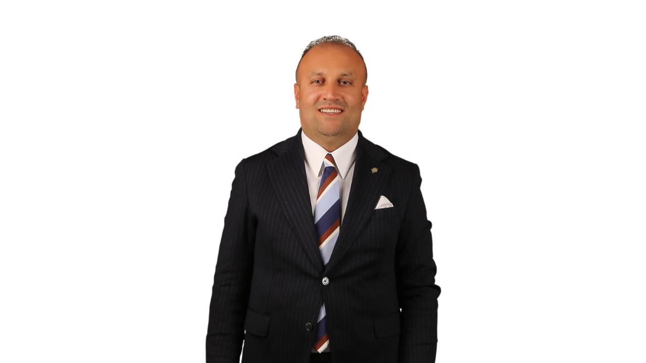YILMAZ'IN TİCARİ HAYATI BAŞARILAR İLE DOLU